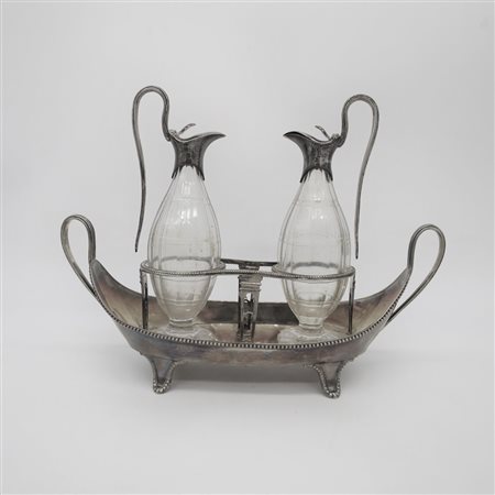 Oliera in argento - A silver cruet