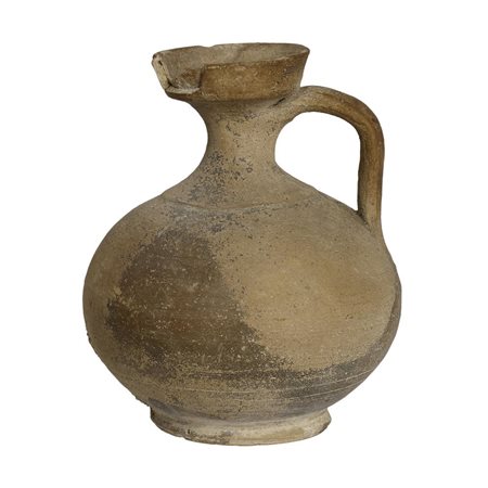 LEKYTHOS ARYBALLICA A VERNICE NERA DATAZIONE: IV sec. a. C. MATERIA E...