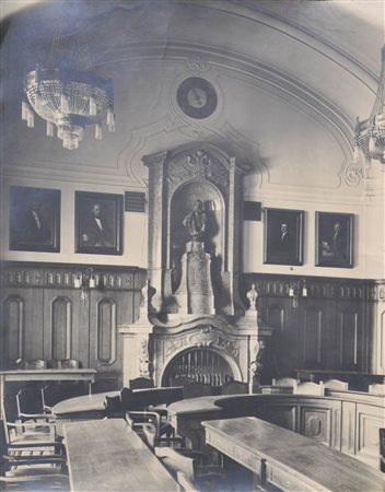 Anonym/anonimo um 1910/ Storica sala del Consiglio nel Municipio di...