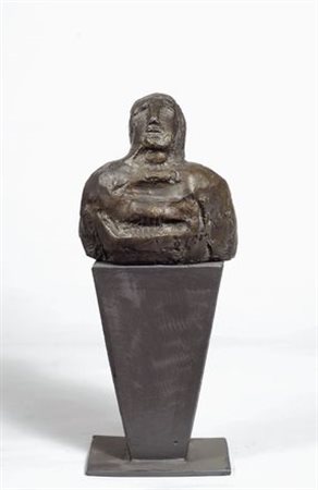 Venturino Venturi (Loro Ciuffenna, 1918 - 2002) Busto Bronzo, cm. h. 17,5...