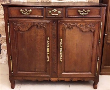 CREDENZA