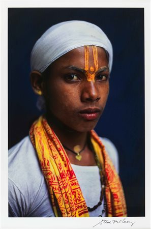 STEVE MCCURRY Pilgrim at the Kumbh Mela Festival 1980 cibachrome 61x50,8 cm...