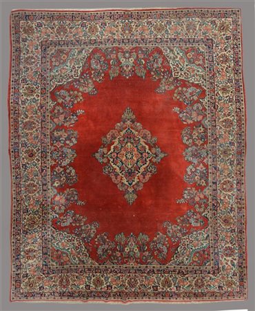 Tappeto Kirmam, Persia, secolo XX.
Decoro Koranì con medaglione floreale su cam