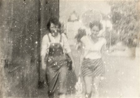 Miroslav Tichy Ragazze 1970 ca.

Stampa fotografica vintage alla gelatina sali d