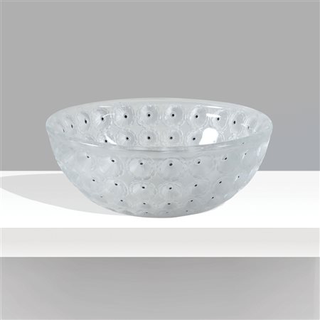 René LaliqueFrancia, 1980 circa9,5x25 cm.bowl Nemours, cristallo sabbiato con...