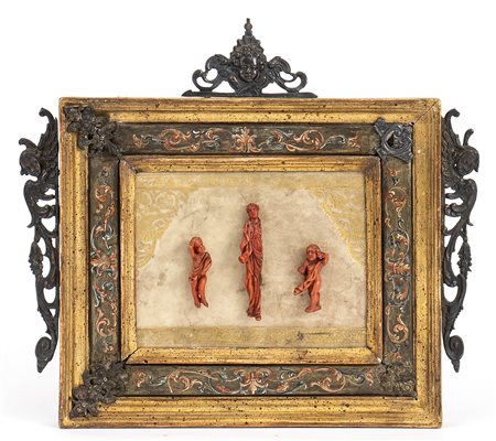Sculture italiane in corallo con cornice in metallo - probabilmente Napoli XVIII secolo