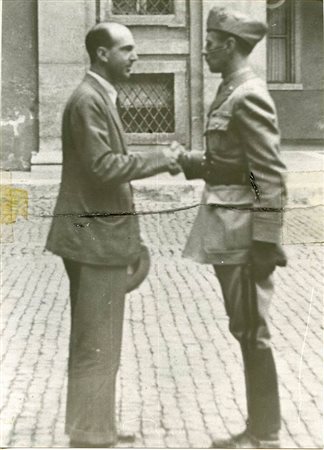 Umberto II va in esilio, 1946