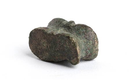 Roman Bronze Knucklebone, 1st - 2nd century AD; length cm 2,5