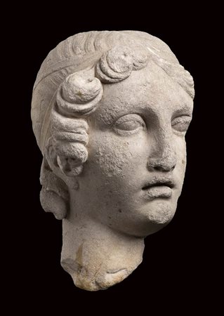 Renaissance Marble Female Head, 15th century; Probably a portrait in the manner of Venus or Sappho; height cm 21,5