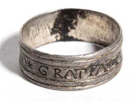 Reinassance Silver Ring with Inscription, 15th - 16th century; diam cm 2