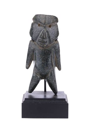 Diorite warrior statuette, Mexico, Mezcala Culture, ca. 3rd century BC; height cm 9