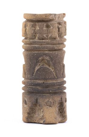 Terracotta cylindrical pintadera, Colombia and Ecuador, Tumaco-La Tolita Culture, ca. 4th century BC - 5th century AD; height cm 6,2