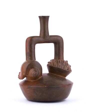 Stirrup-spouted bulbous bottle, Peru, Chavin Culture, ca. 7th century BC; height cm 27,2