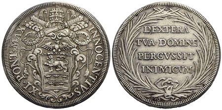 ROMA - Innocenzo XI (1676-1689) - Piastra - Stemma poligonale con fogliami - R/ Scritta in corona di