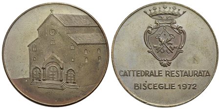 CITTA' - Bisceglie - Medaglia - 1972 - Cattedrale restaurata - Chiesa di San Pietro apostolo - R/ St