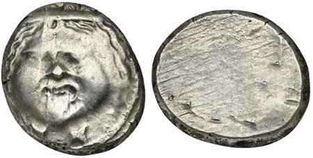Etruria, Populonia, 20 Units, 3rd century BC. AR (g 8,65; mm 22,5; h 12). Gorgoneion; below, X:X, Rv. poplu (?). HNItaly 152; Vecchi XII.37, n. 197 (this coin). Rare. Attractive cabinet tone, about extremely fine.