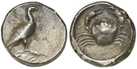 Sicily, Akragas, Didrachm, ca. 480/478-470 BC. AR (g 8,75; mm 20; h 9). AK - RA, eagle standing r., Rv. crab within incuse circle. Westermark, Coinage, Period I, Group IV, 240.5 (O83/R160). Cabinet tone, struck with worn obverse d