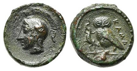 Sicily, Kamarina, Onkia, ca. 410-405 BC. AE (g 1,19; mm 10; h 12). Helmeted head of Athena l.; Rv. KAMA, Owl standing l., grasping lizard; pellet in exergue. CNS III, 32; SNG ANS -; HGC 2, 554. Very fine