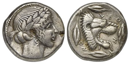 Sicily, Leontini, Tetradrachm, ca. 450-440 BC. AR (g 17,09, mm 24; h 7). Laureate head of Apollo r., Rv. LEO - N - T- I- NO - N, head of roaring lion r.; around four barley grains around. Boehringer, Münzgeschichte 40; SNG ANS 230