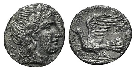 Sikyon, Obol, ca. 350-330/20 BC; AR (g 0,75; mm 10; h 9). Laureate head of Apollo r.; Δ behind; Rv. Dove flying l. Cf. BCD Peloponnesos 264.8; HGC 5, 227. Toned, roughness, near very fine