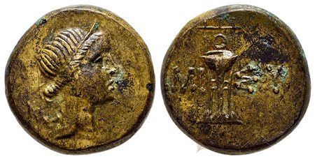 Pontos, Amisos, ca. 125-100 BC. AE (g 8,51; mm 19; h 11). Bust of Artemis r., bow and quiver over shoulder; Rv. AMI-ΣOY, Tripod. SNG BM Black Sea 1139-40; HGC 7, 240. Brown patina, very fine