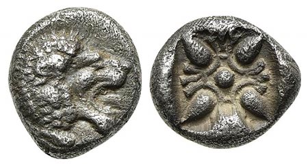 Ionia, Miletos, Diobol, late 6th-early 5th century BC; AR (g 1,08; mm 8; h -). Forepart of a lion l., head r.; Rv. Stellate design within square incuse. SNG Kayhan 462-75. Very fine