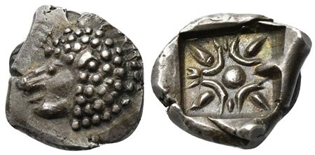 Ionia, Miletos, Diobol, late 6th-early 5th century BC; AR (g 1,09; mm 11; h -); Head of lion l.; Rv. Stellate design within square incuse. SNG Kayhan 476-81. Good extremely fine