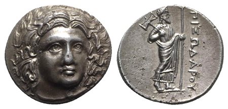 Satraps of Caria, Pixodaros (ca. 341/0-336/5 BC); AR Didrachm (g 6,95; mm 21; h 12). Halikarnassos mint. Laureate head of Apollo facing slightly r., drapery at neck; Rv. ΠIΞΩΔAPOY, Zeus Labraundos standing r., holding sceptre. Kon