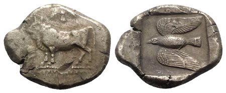 Cyprus, Paphos. Onasi[...], Stater, mid 5th century BC. AR (g 10,87; mm 25; h 6). Bull standing l.; winged solar disk above; Rv. Eagle flying l. within incuse square. Destrooper-Georgiades 9-10; cf. Zapiti & Michaelidou 6. Very Ra