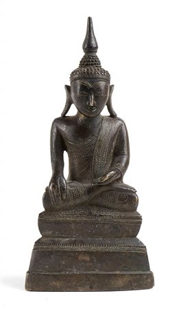 SCULTURA DI BUDDHA IN BRONZO<br>Birmania, XIX secolo