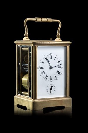 ANONIMO
Officier con cassa in ottone e vetri.
Epoca fine secolo XIX
Movimento c