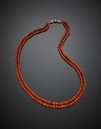 Collana a scalare a due fili di corallo rosso arancione sfaccettato da mm 4,10