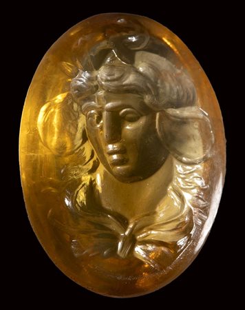 A fine citrine quartz roman intaglio. Bust of Africa - Lybia. 