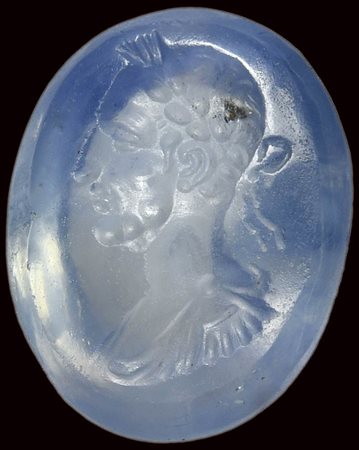 A  roman sapphire intaglio. Bust of Julius Caesar. 