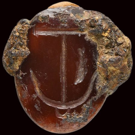 A late roman carnelian intaglio. Christological emblem. 