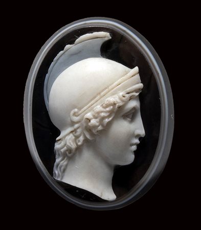 A fine neoclassical agate cameo. Bust of Athena.