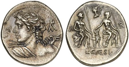 L. Caesius, Denarius, Rome, 112 or 111 BC; AR (g 3,88; mm 21; h 12); Togate...