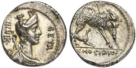 C. Hosidius C.f. Geta, Denarius, Rome, 68 BC; AR (g 4,04; mm 18; h 6); Draped...