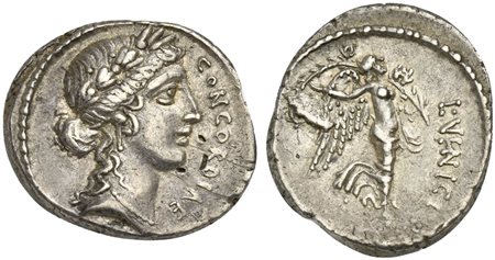 L. Vinicius, Denarius, Rome, 52 BC; AR (g 3,80; mm 19; h 3); Laureate head of...