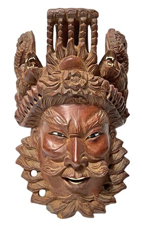 Maschera in legno intagliato raffigurante guerriero cinese, XIX secolo. H cm...