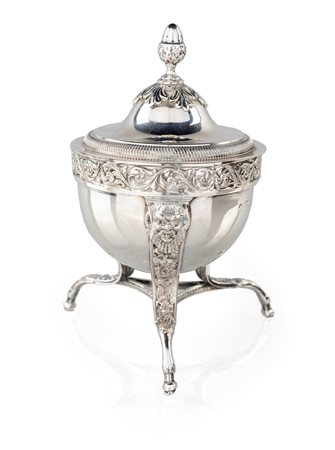 Zuccheriera in argento, Lombardo/Veneto XIX secolo - decorata da una fascia a...