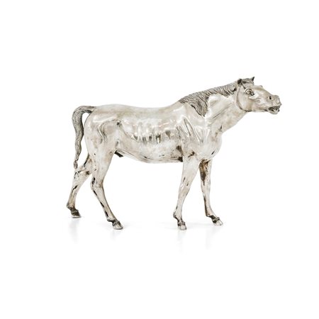 Cavallo laminato d'argento, Europa XX secolo