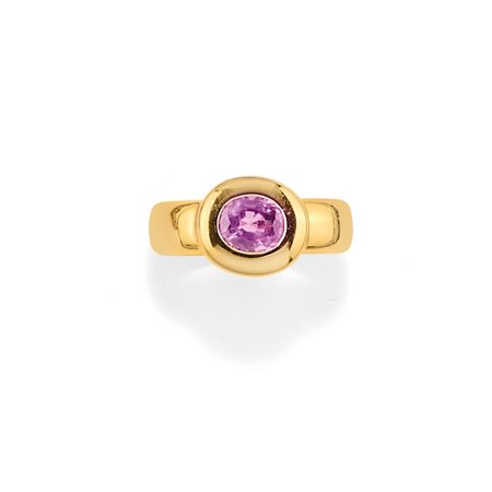 Anello con zaffiro rosa