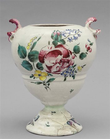 Grande vaso con decorazione alla rosa, J. 