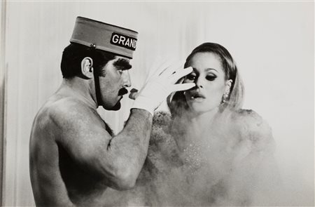 Tazio Secchiaroli (1925-1998)  - Ursula Andess e Lando Buzzanca in "La Decima Vittima", 1965