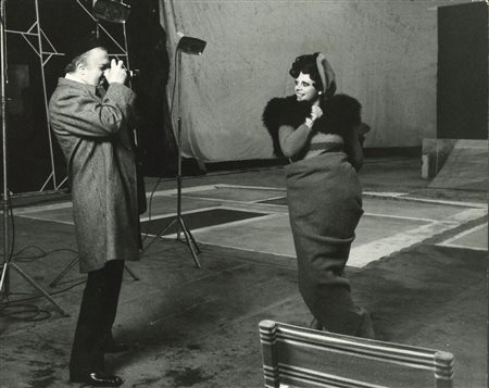 Pierluigi Praturlon (1924-1999)  - Federico Fellini e Sandra Milo, years 1960