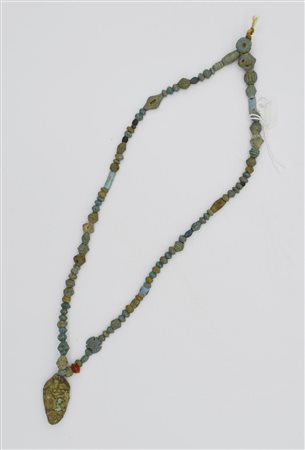 COLLANA CON PENDENTE DATAZIONE: III sec. a. C. MATERIA E TECNICA: faience...