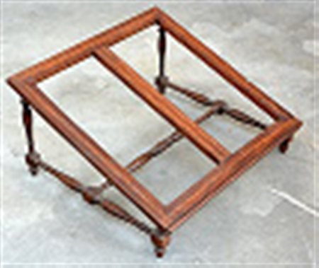 Leggìo da tavolo in legno con piccoli intarsi XIX secolo - cm.64x65x32