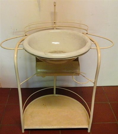 Toilette deco' in metallo smaltato con catino cm.80x65x90