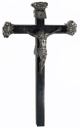Cristo in argento su croce in legno, 1765. Punzonato Messina PL (Console...